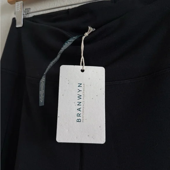 Branwyn Swag 24 Leggings - Picture 4 of 8